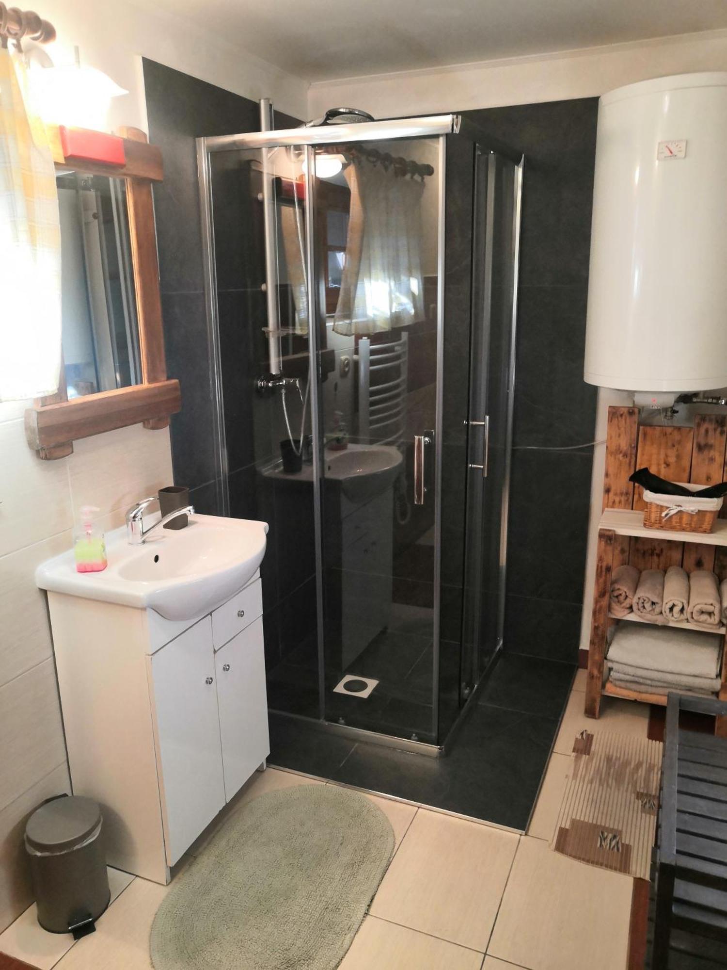 Blatnica Drevenica Pod Tlstouゲストハウス エクステリア 写真
